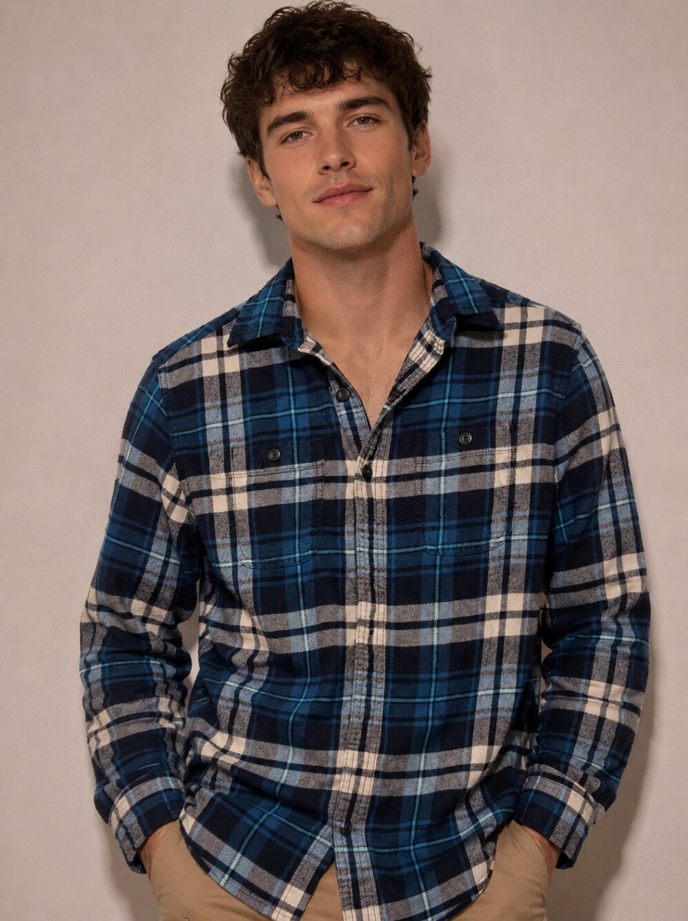 American Eagle Outfitters Blue and Black Plaid Flannel Shirt